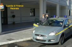 Smantellata banca cinese clandestina, sequestrati 116 mln