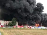 Allarme incendio alla Orim Macerata. Colonna di fumo, bruciano rifiuti