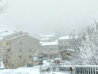 Maltempo sulle Marche. Difficoltà transito valico Colfiorito e zona Visso per neve