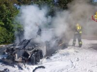 Auto a fuoco ad Ancona