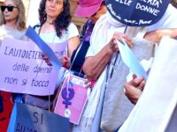 Rete Femminista : “Sui consultori silenzio assoluto di Saltamartini”