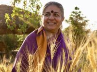 Contro le multinazionali dell’agrobusiness : Vandana Shiva nel Pesarese
