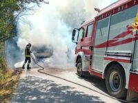 Furgone in fiamme a Filottrano