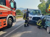 Frontale a San Severino, coppia ricoverata al Torrette