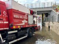 Maltempo a San Benedetto, 100 interventi. Allagati laboratori Unicam