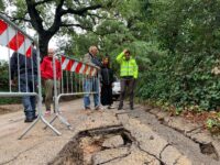 Pesaro, frana sulla strada dell’Angelo Custode