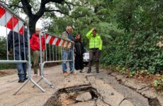 Pesaro, frana sulla strada dell’Angelo Custode